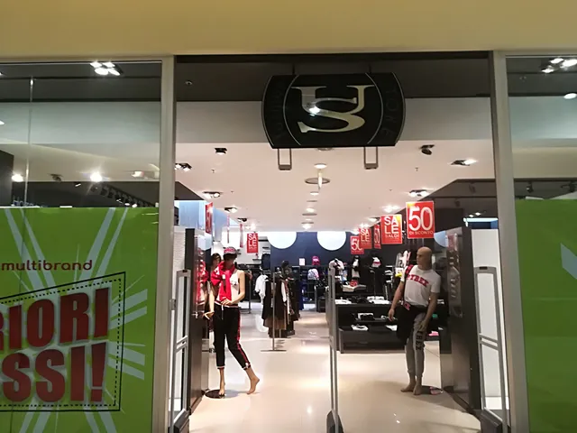 US Fashion Store
