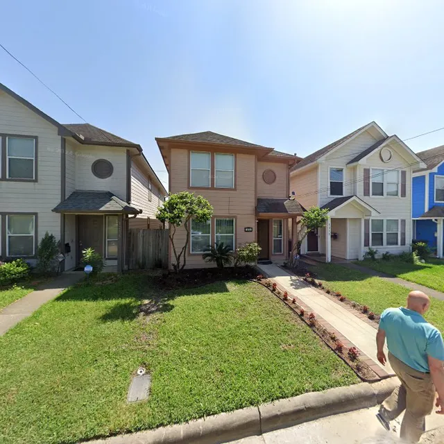 Lawn Lovin’ Mowers & Landscaping