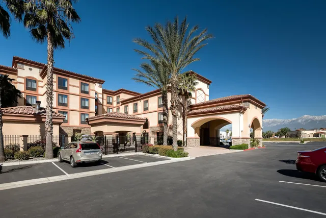 Holiday Inn Express & Suites Ontario Airport by IHG