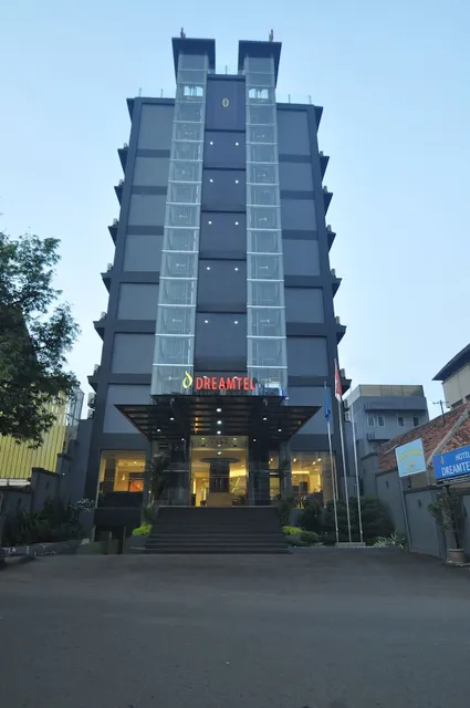 Dreamtel Hotel Jakarta