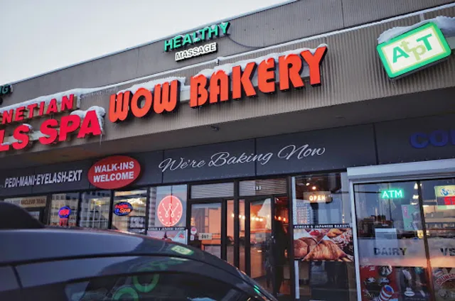 WOW Bakery & Cafe (Macleod Plaza)