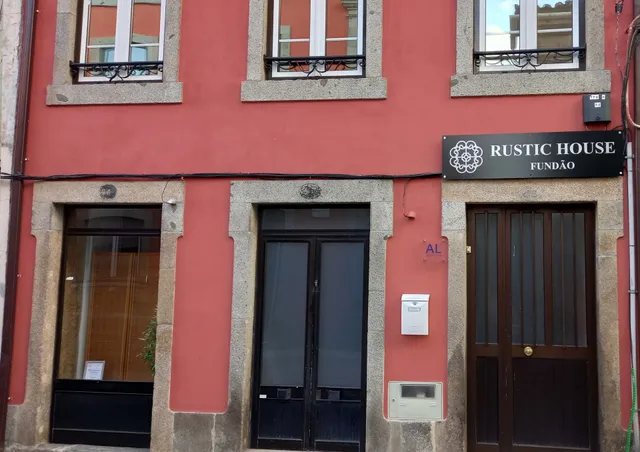 Rustic House Fundão