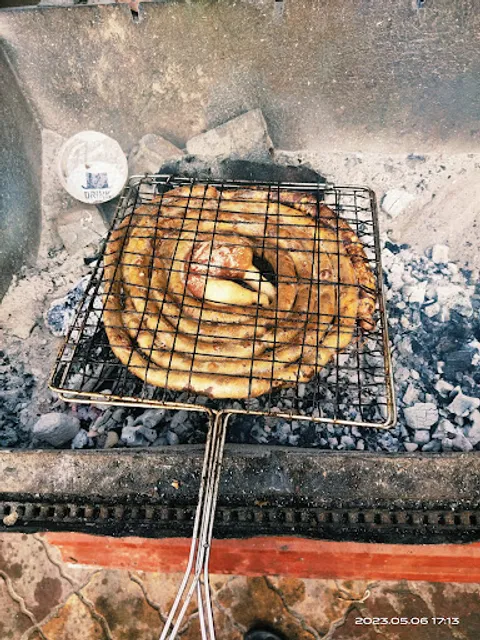 Liu Riu Quán - Sân Bia Hoà Bình