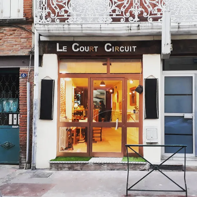 Le court circuit