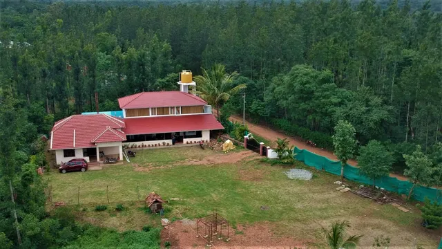 Mayuravana Estate & Homestay