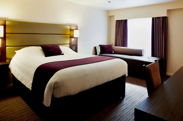 Premier Inn Staines-upon-Thames hotel