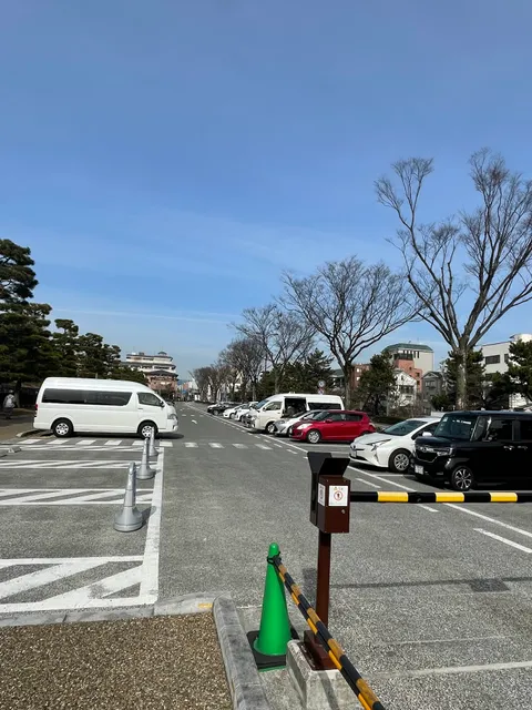 Nijo-jo Castle Parking Lot 1