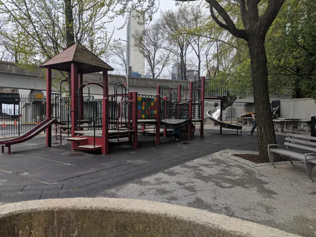 MacArthur Playground