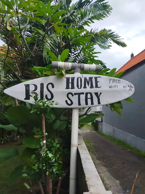 Ris Homestay