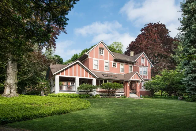 The Ellwanger Estate