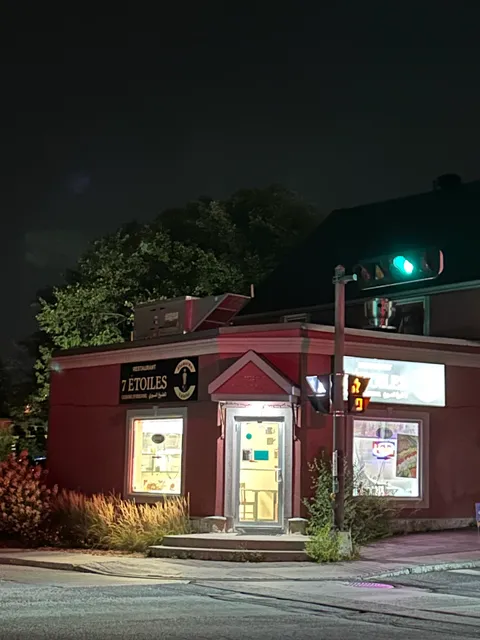 Shawarma 7 Stars & Pizzeria Falafel