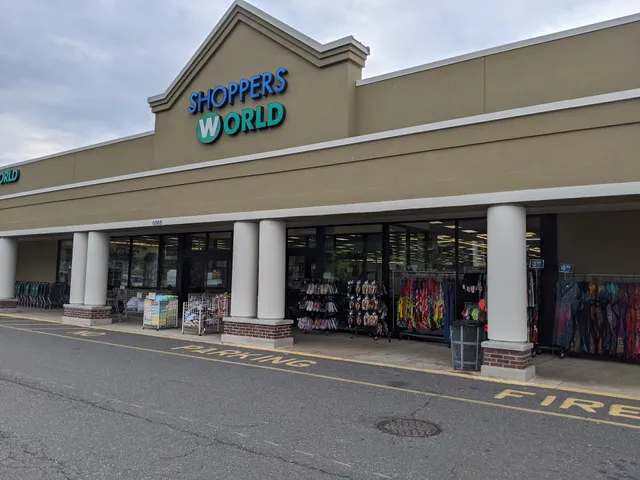 Shoppers World (#03 Golden Acres)