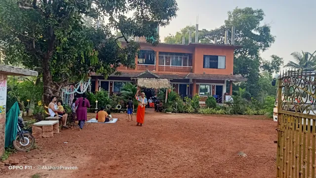 Go Darshamm homestay