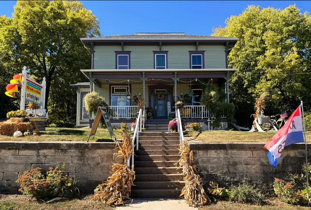 Kitsch-n Sink Antiques