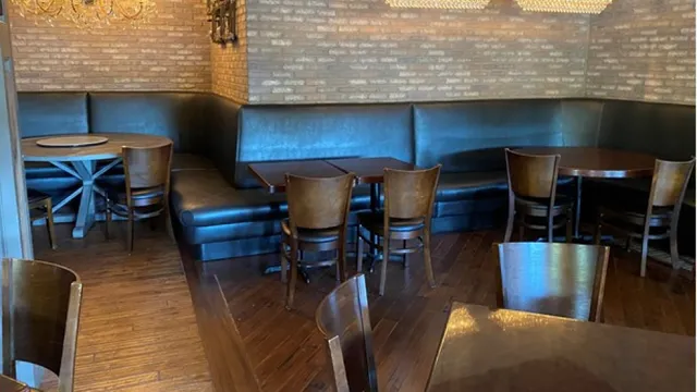 J & H Dinettes & Upholstery, Inc