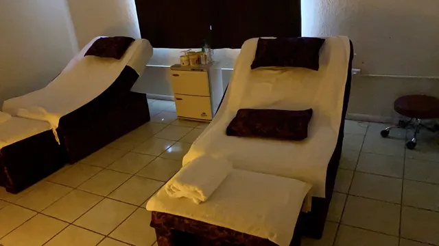 Golden Phoenix Spa