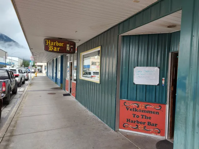 Harbor Bar