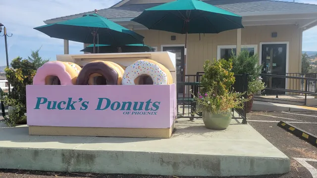 Puck's Donuts of Phoenix