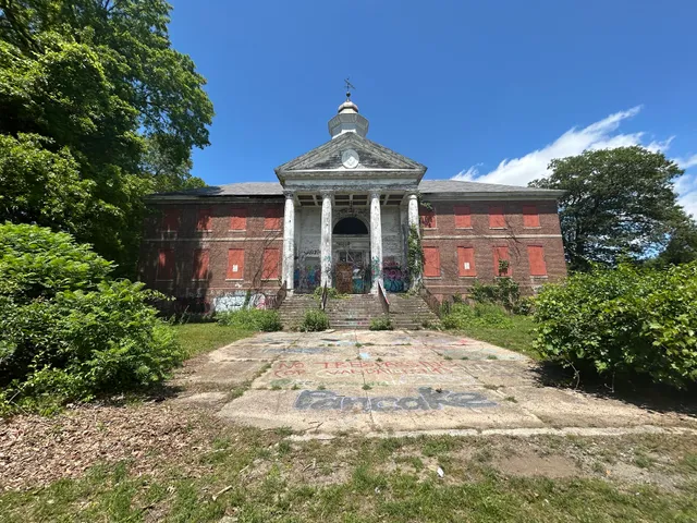 Metropolitan State Hospital