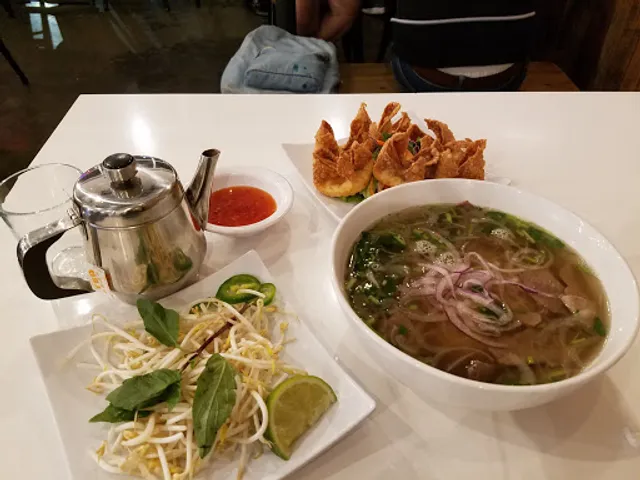 Pho Please