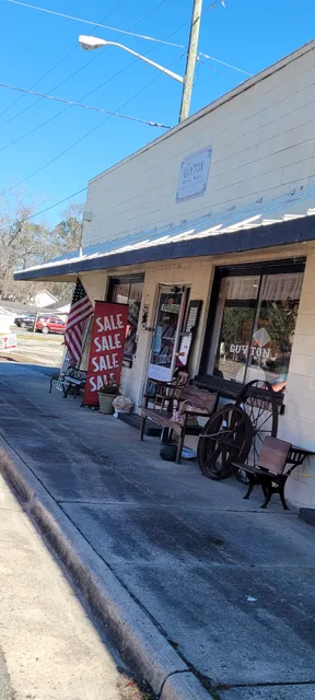 Guyton Antiques & Collectibles