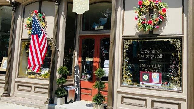 D'Vine Design - Milan, OH