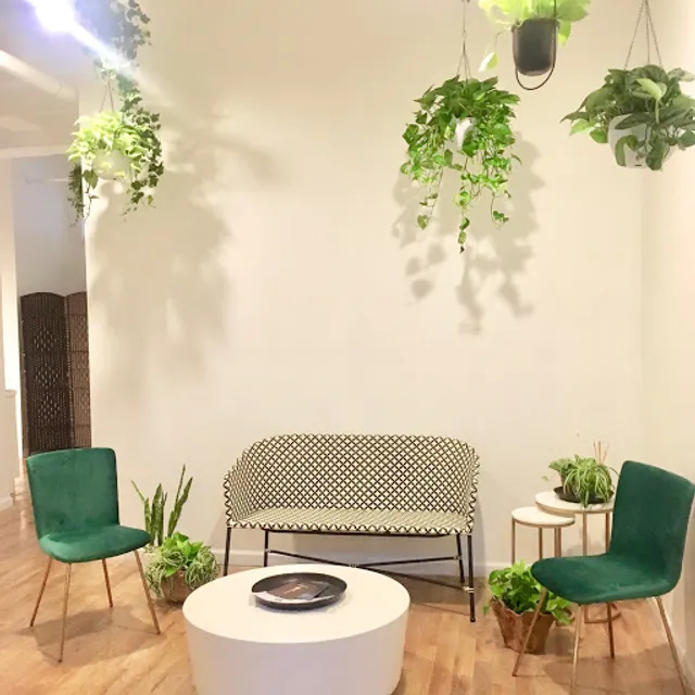 Yuzu Spa - Facials & Head massage