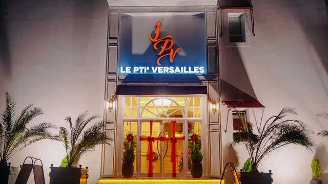 Le Pti Versailles