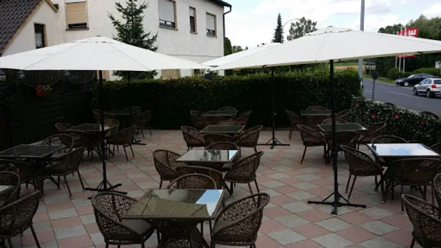 pizzeria la fontana Eisdiele Gaststätten