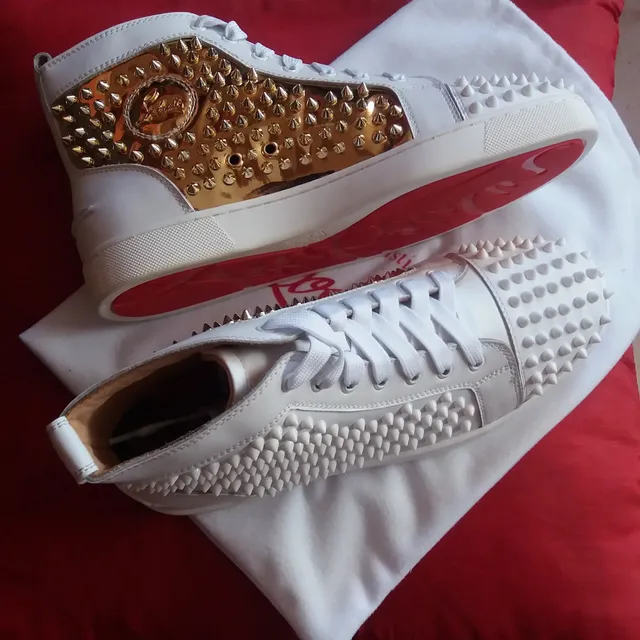 Jiahua Foreign Trade Clothing Market