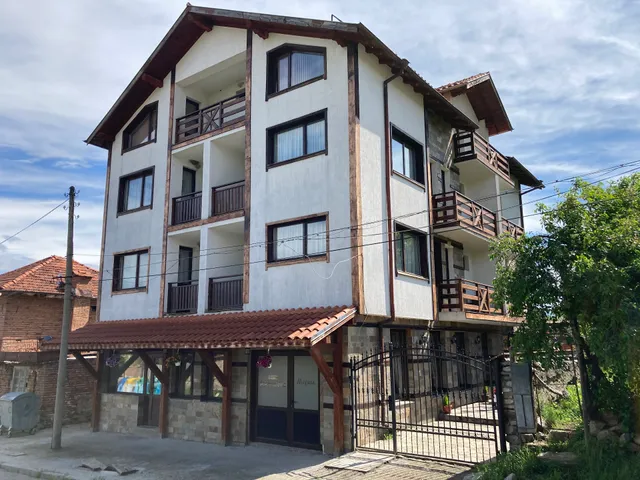 Къща за гости "Александра"