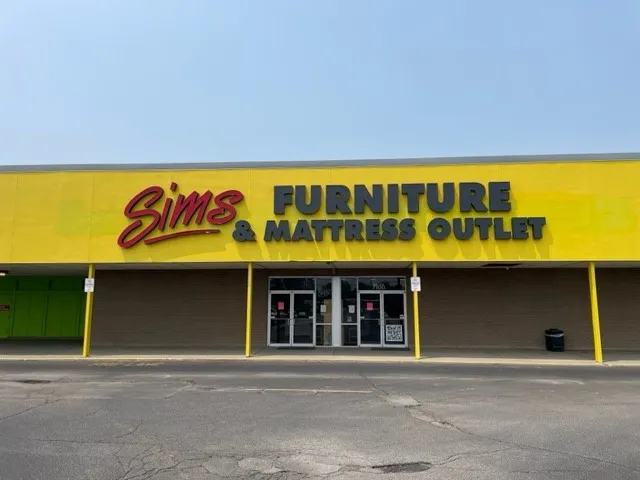 Sim's Furniture