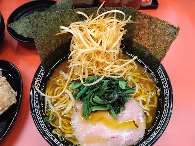 横浜家系ラーメン内田家 博多本店