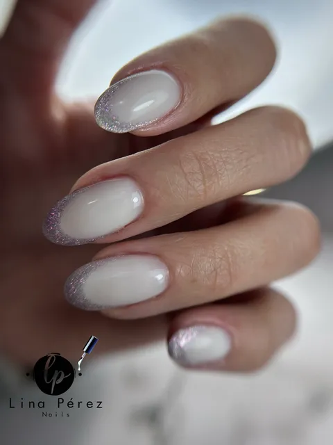Nails by Lina Perez