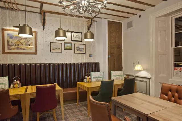 The Captain Noel Newton - JD Wetherspoon