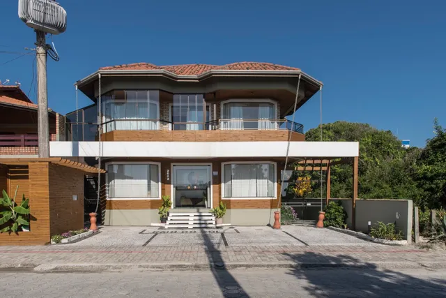 Residence of the Sun Ray