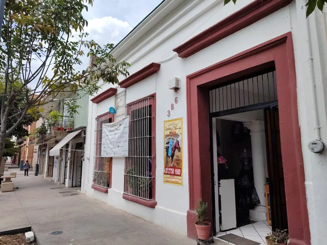 Trajes Charros Sastrería y Charrería