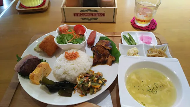 47CAFE(ヨンナナカフェ)