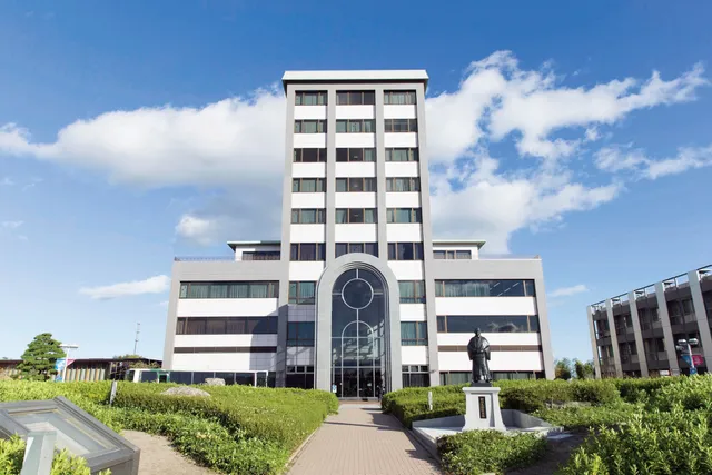 Saitama Institute of Technology