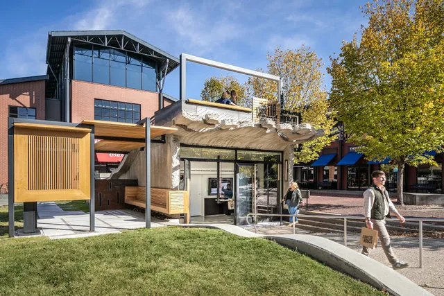 Chattanooga Visitors Information Center