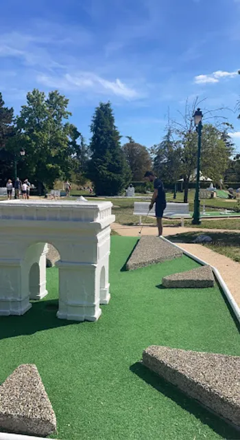 Minigolf Parc Floral de Paris