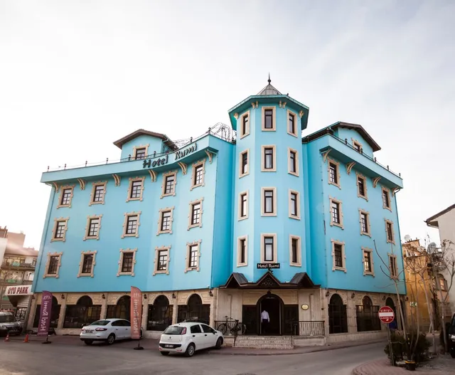 Rumi Hotel