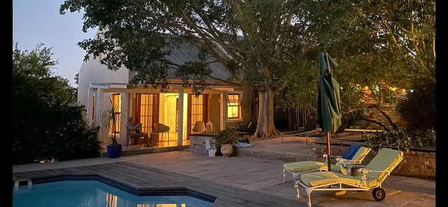 Darling Lodge Guest House