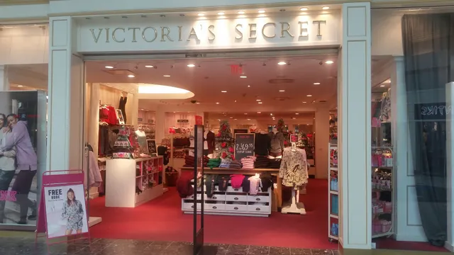 Victoria's Secret & PINK