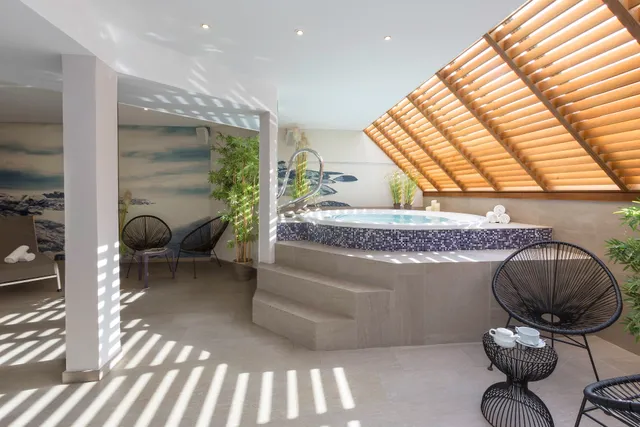 Best Western Hotel Perros Guirec - Hotel & Spa Les Bains