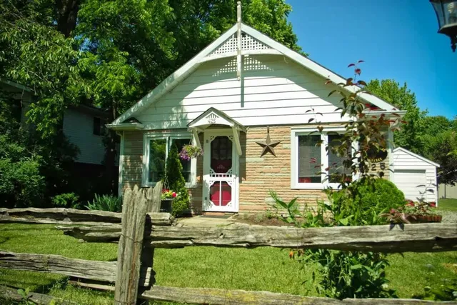A Doll House Cottage