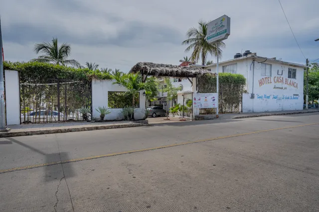 OYO Hotel Paraiso Casa Blanca