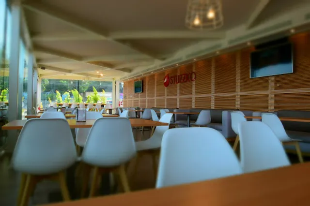 STUZZICO ristorante self service pizzeria caffetteria