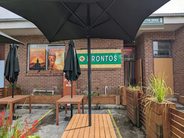 Cafe Brontos