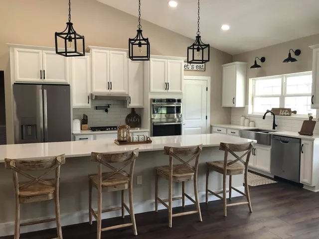 FL Custom Kitchen and Bath, LLC